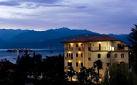 Hotel Flora